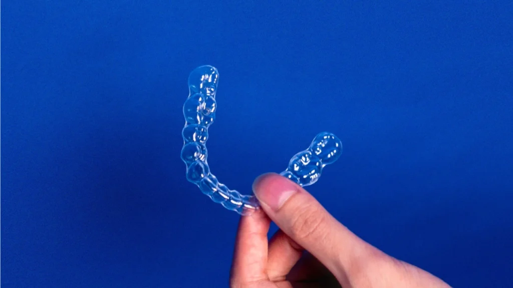 Invisible braces for teeth straightening