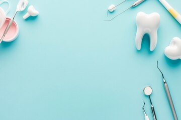 一名女子正在手機上查看深圳牙科的資訊，對隱藏成本感到憂慮